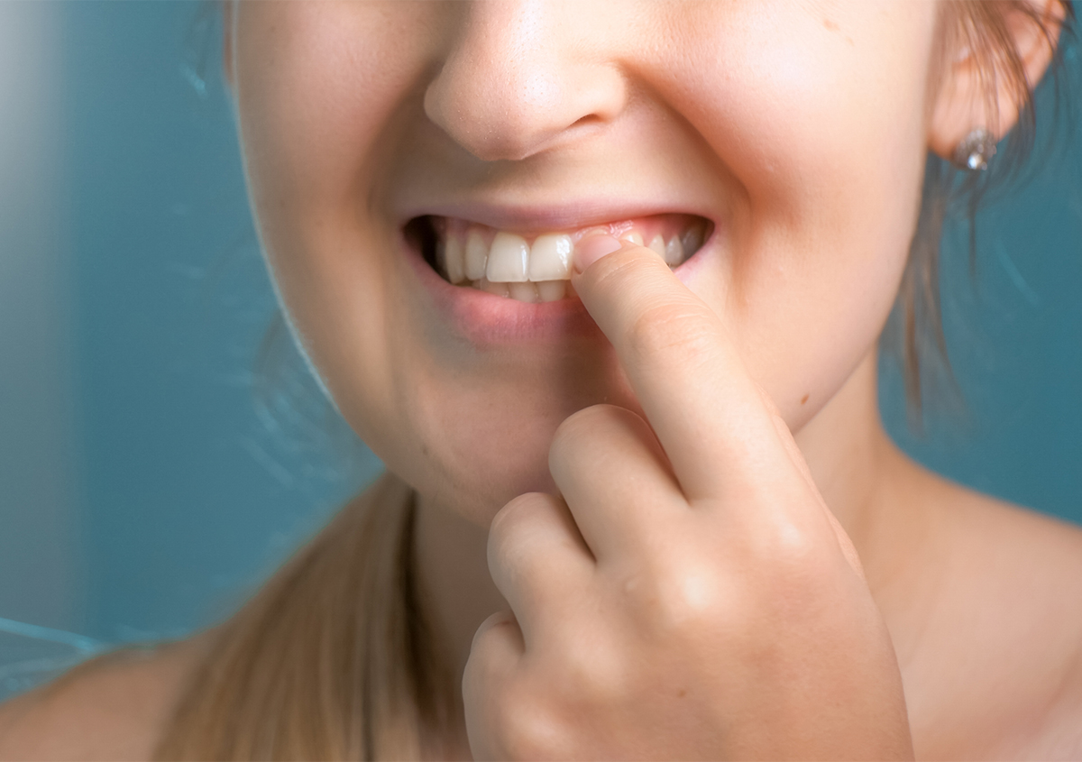 Gum Disease Causes, Symptoms, and Treatment